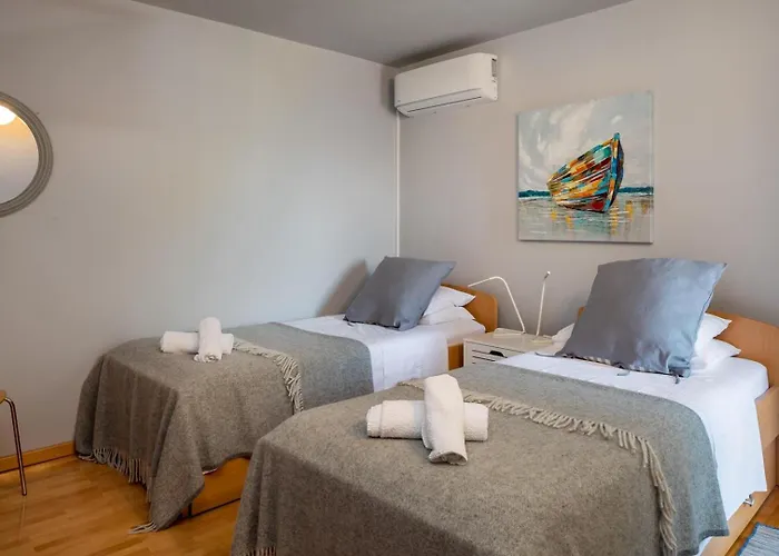 度假居 Jane 80m From Stanici